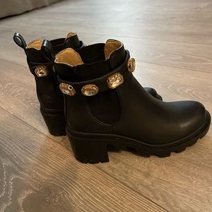 Steven Madden Amulet Boots